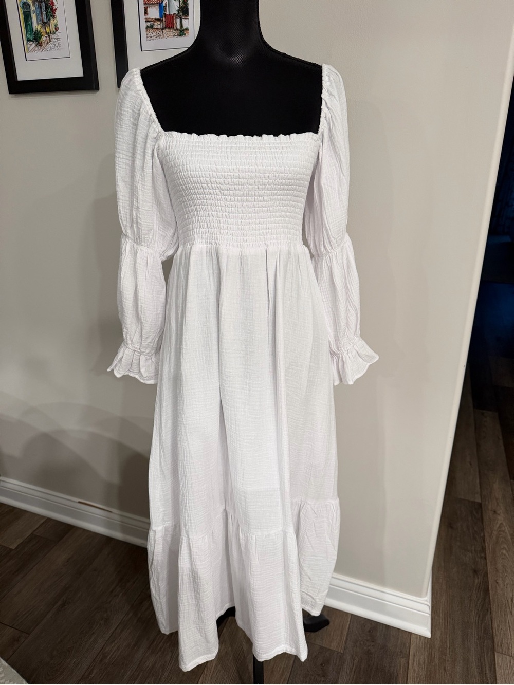 NWT CAARA Women’s White Smocked Midi Dress with Puff Sleeves L